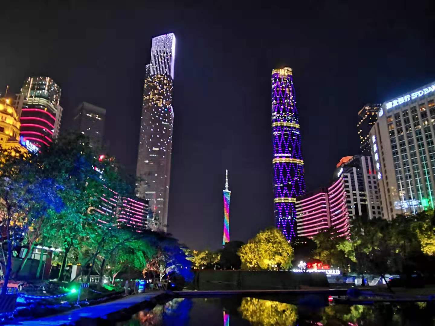 中轴线.jpg